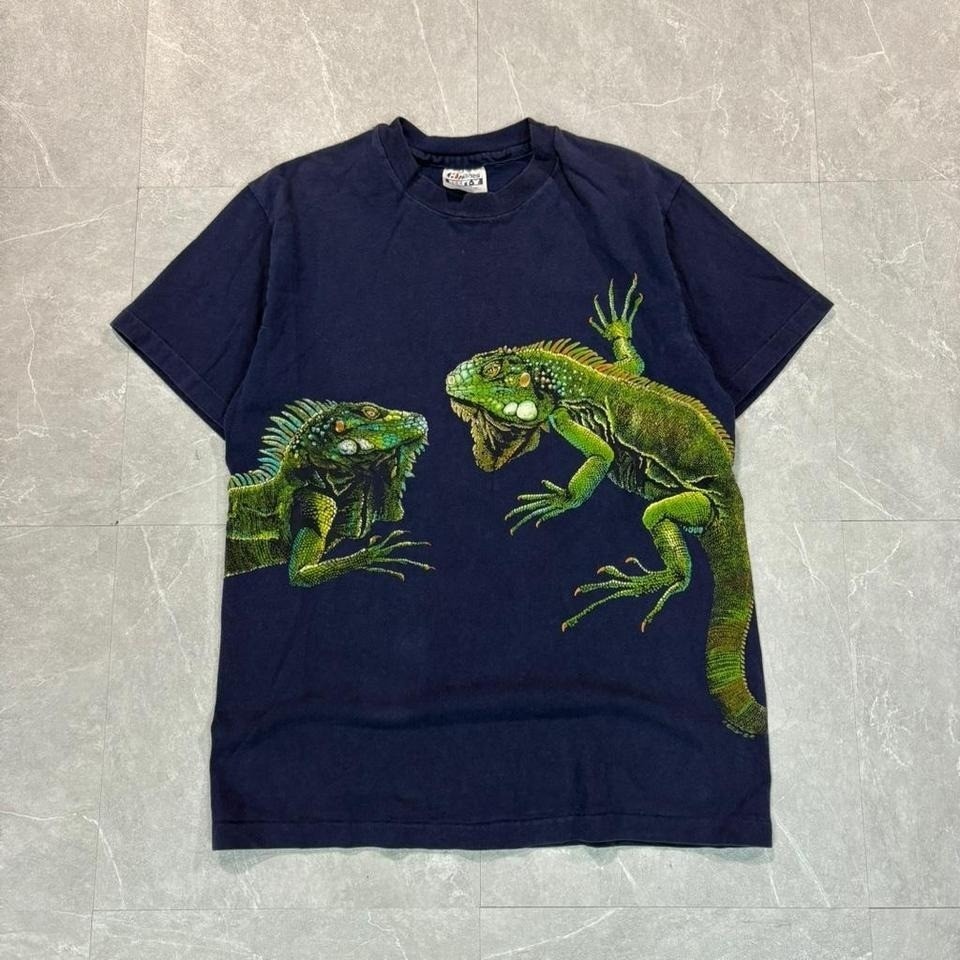 90s Hanes Navy Blue Iguana Graphic Nature Tee Size S #Retro #Graphictee